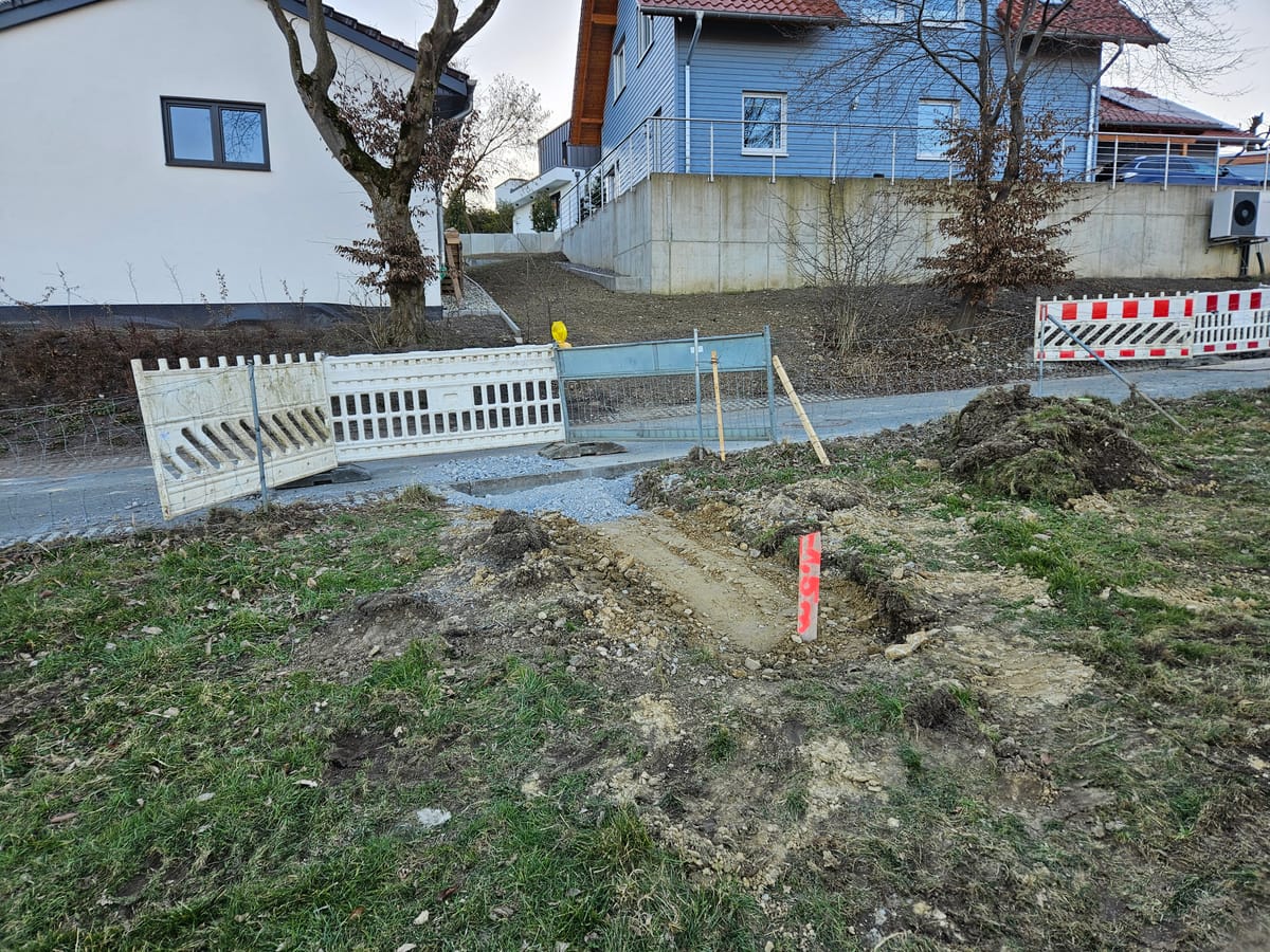 Mo, 17.03.2025 - Vorabanschlüsse Wasser Strom