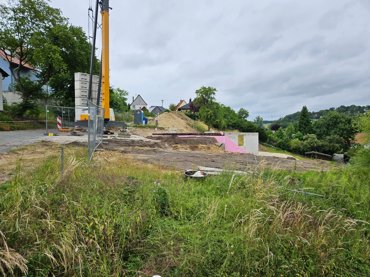 Di, 24.06.2025 - Erdarbeiten