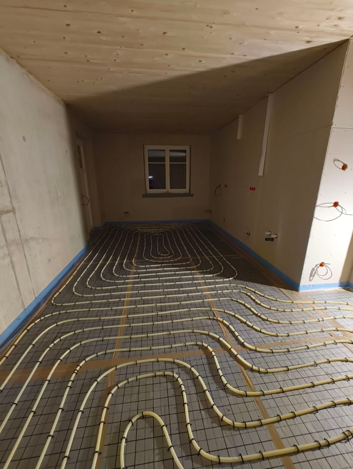 Do, 30.10.2025 - Heizung