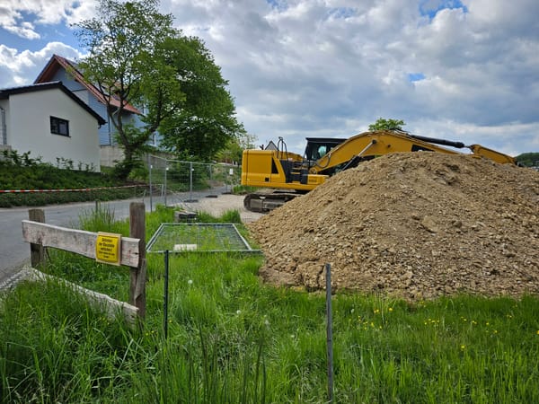 Fr, 16.05.2025 - Erdarbeiten Tag 4