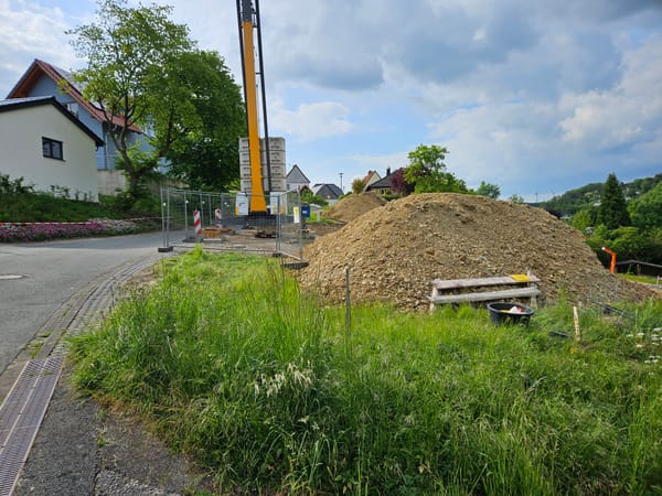 Mo, 26.05.2025 - Kellerbauer Tag 1